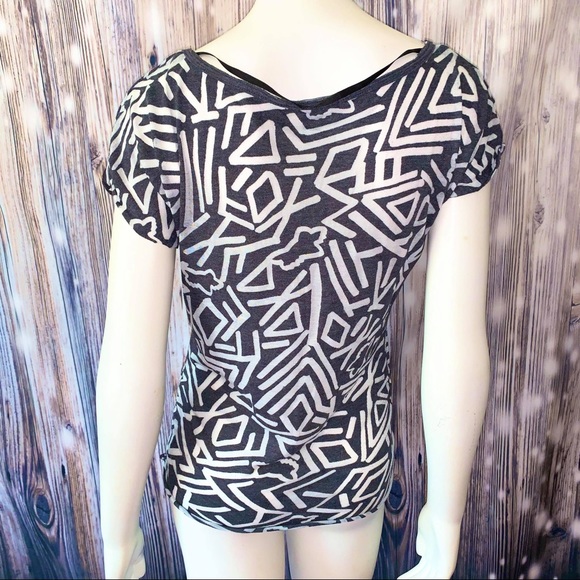 Sale 5 For $25 Fox Short Sleeve Top - Picture 2 of 6